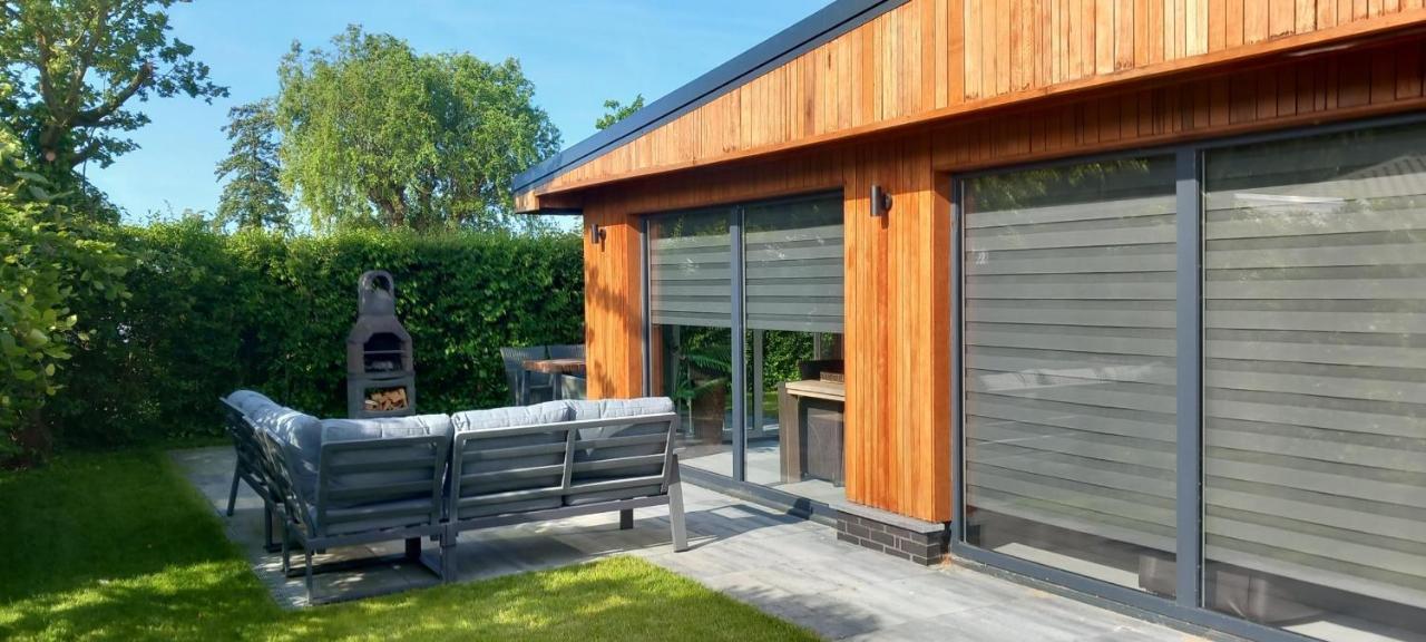 Luxe Recreatie Bungalow No 10 Scherpenisse Buitenkant foto